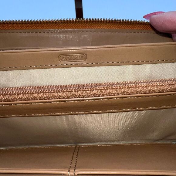 Coach Long Zip Around Leather Continental Wallet - Picture 7 of 13